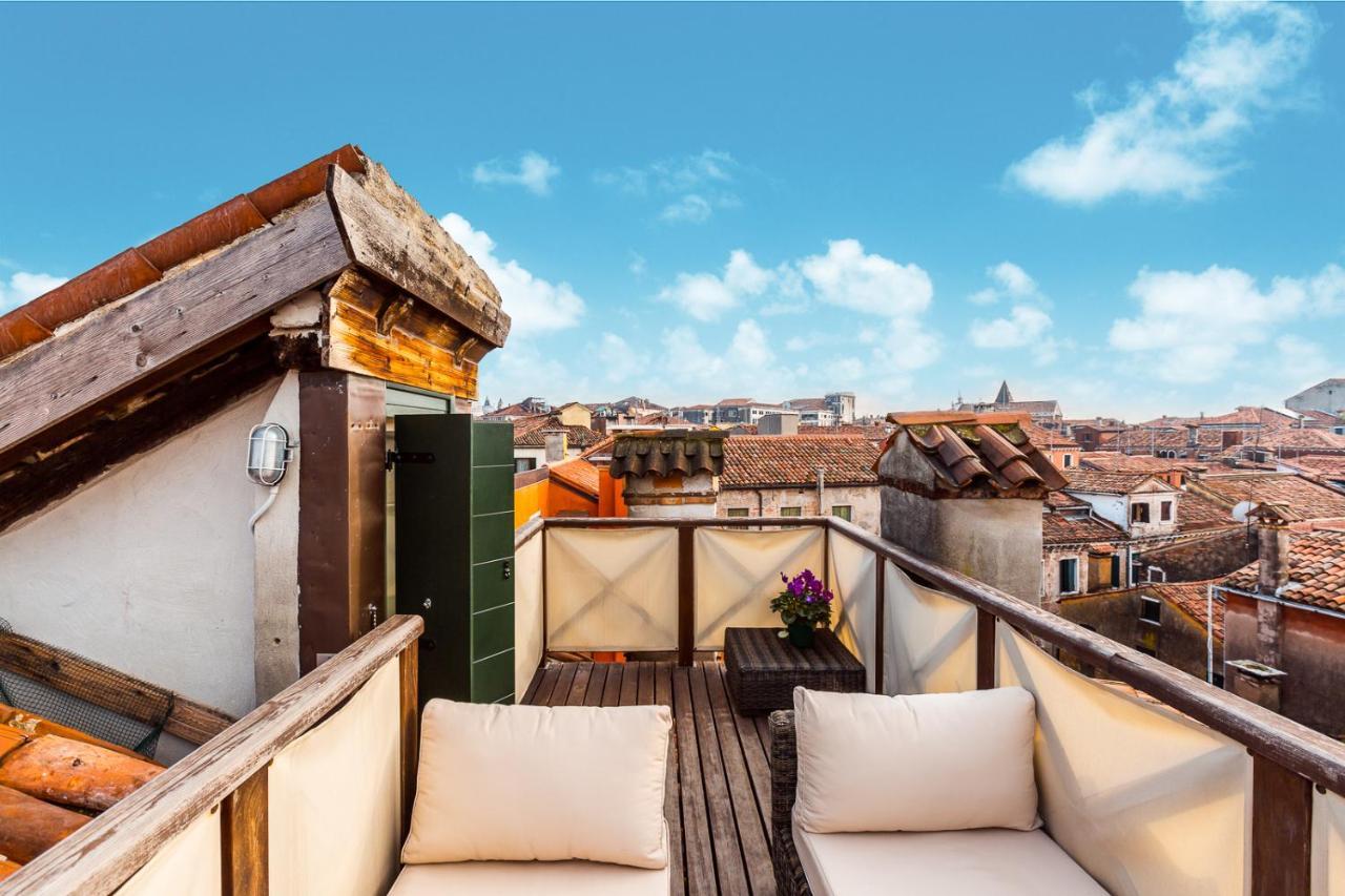 Ca' Del Teatro Terrace In San Marco District Apartment เวนิส ภายนอก รูปภาพ