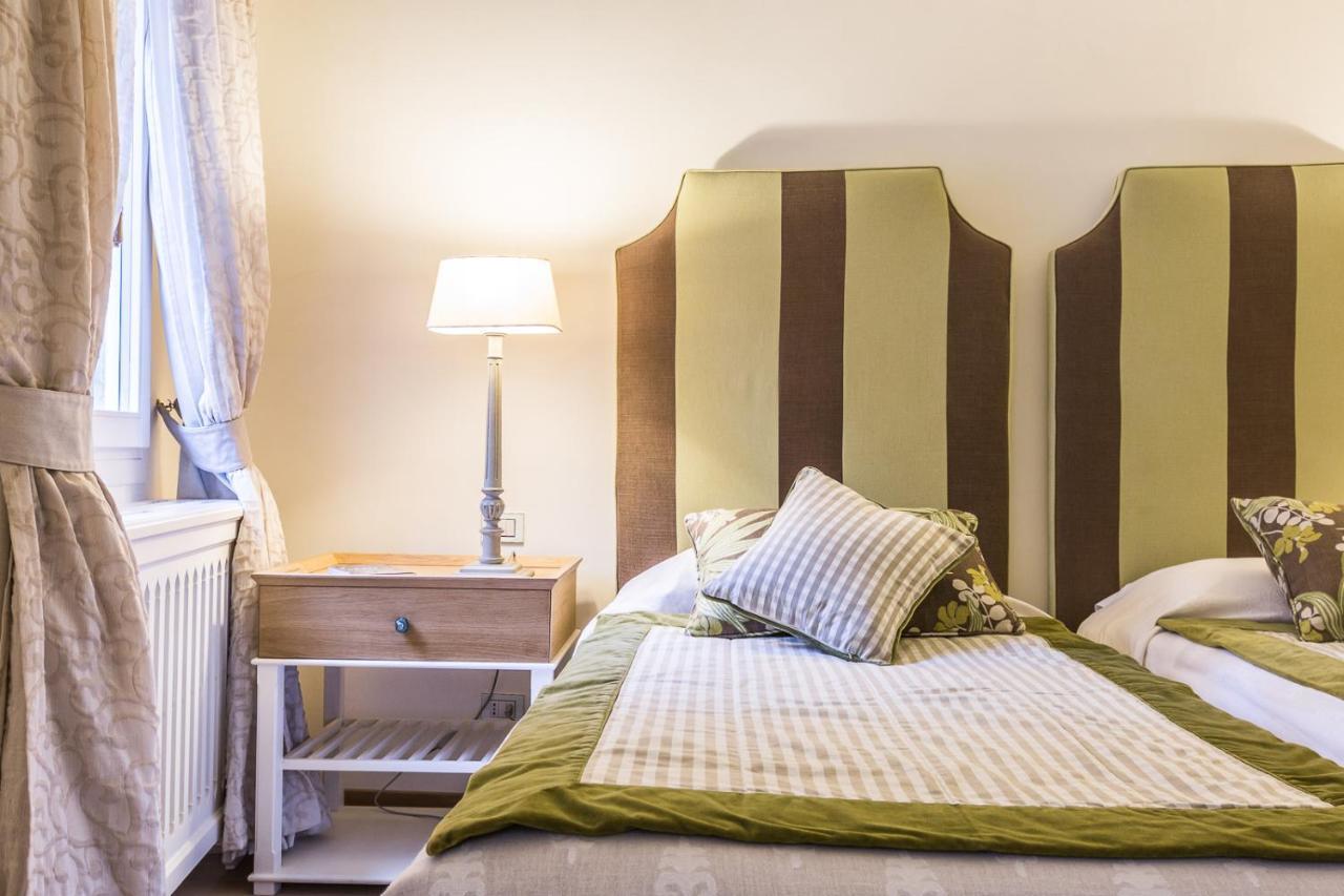 Ca' Del Teatro Terrace In San Marco District Apartment เวนิส ภายนอก รูปภาพ