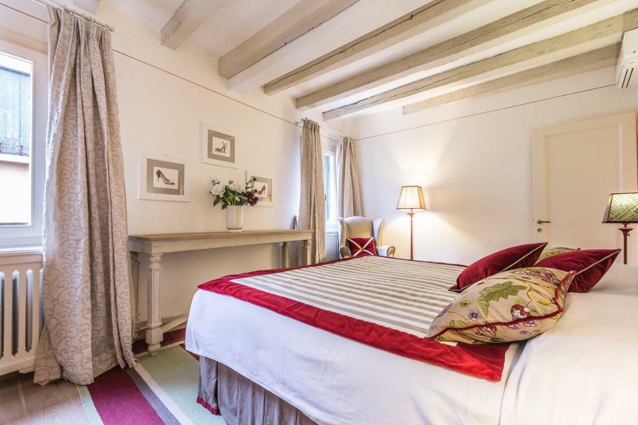 Ca' Del Teatro Terrace In San Marco District Apartment เวนิส ภายนอก รูปภาพ